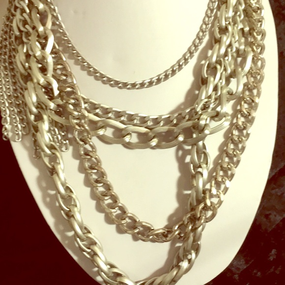 Silvertone metal linked necklace